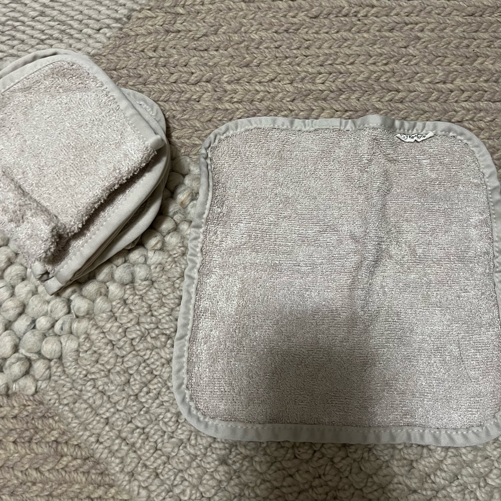 Keababies, Set of 6 Washcloths for Baby. Super soft, beige color